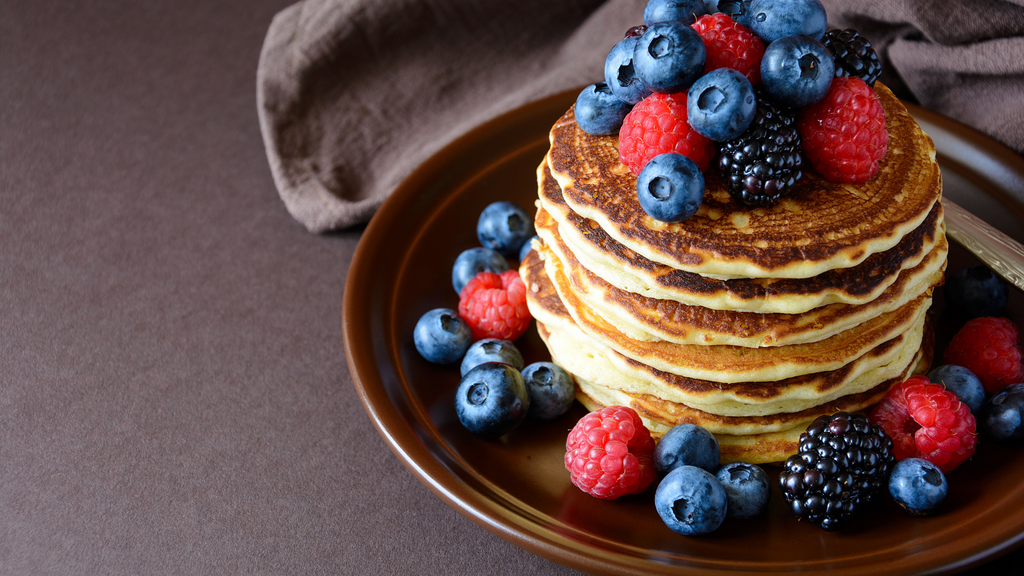 Cookie Crunch and Peanut Protein Pancakes